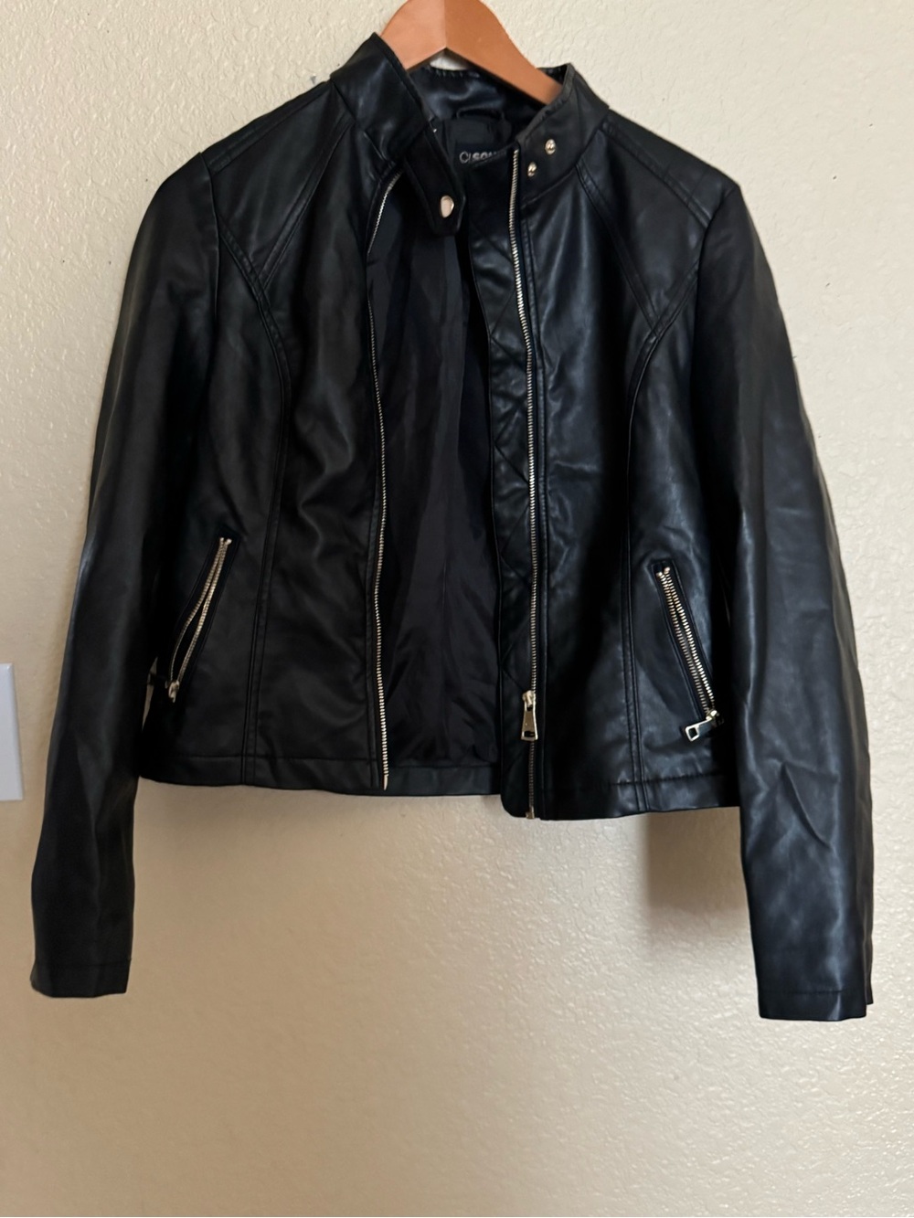 Women’s Faux Leather Pleather Jacket sz Small